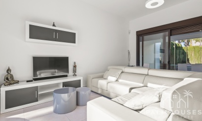 Venta - Villa - Algorfa