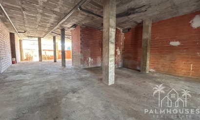 Resale - Commercial - Jacarilla