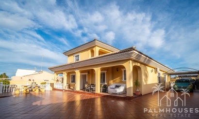 Revente - Villa - Torrevieja - Los Balcones