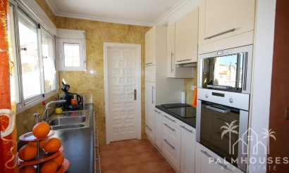 Resale - Villa - Orihuela Costa