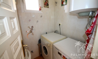 Resale - Villa - Orihuela Costa