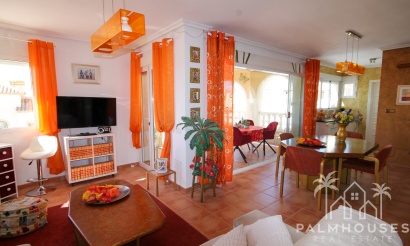 Resale - Villa - Orihuela Costa