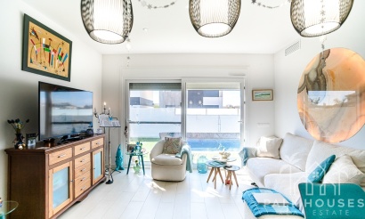 Resale - Villa - Pilar de La Horadada - Pilar de la Horadada
