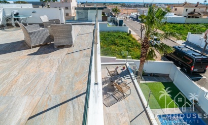 Resale - Villa - Pilar de La Horadada - Pilar de la Horadada