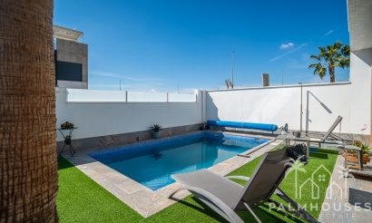 Resale - Villa - Pilar de La Horadada - Pilar de la Horadada