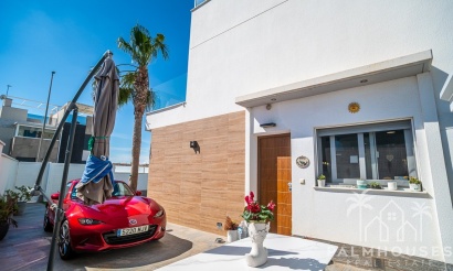 Resale - Villa - Pilar de La Horadada - Pilar de la Horadada