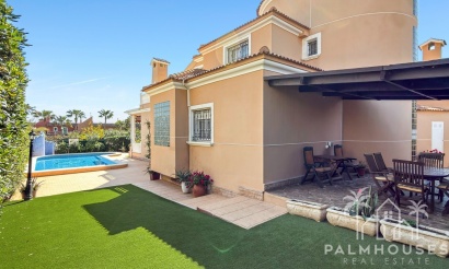 Venta - Villa - Torrevieja - Torrelamata - La Mata