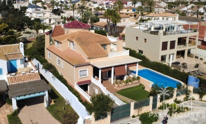 Venta - Villa - Torrevieja - Torrelamata - La Mata