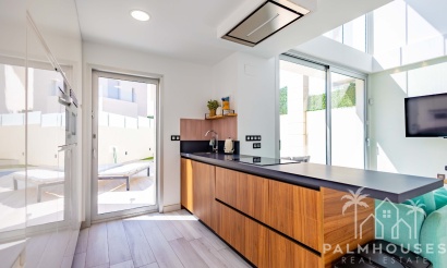 Revente - Villa - Orihuela Costa - Lomas de Cabo Roig