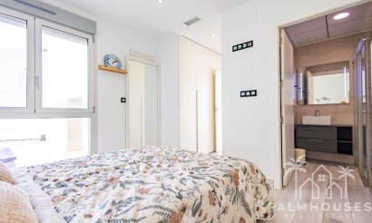 Revente - Villa - Orihuela Costa - Lomas de Cabo Roig