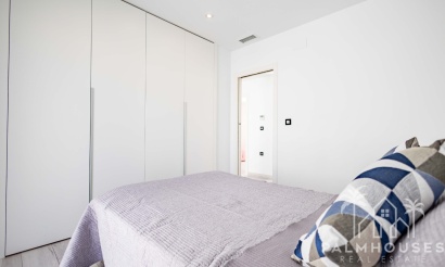 Revente - Villa - Orihuela Costa - Lomas de Cabo Roig