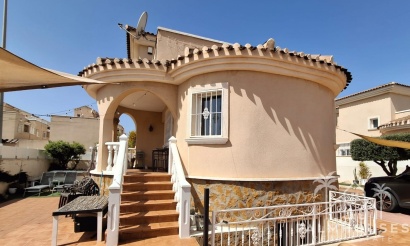 Venta - Villa - Ciudad Quesada - Doña Pepa