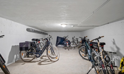Resale - Apartments - Villamartin