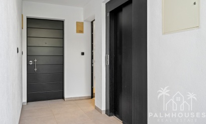 Resale - Apartments - Villamartin