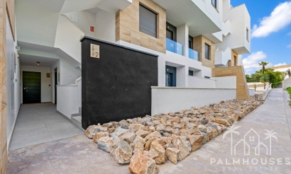Resale - Apartments - Villamartin