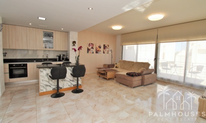 Resale - Villa - Villamartin