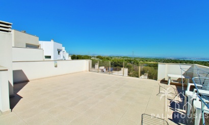 Resale - Villa - Villamartin