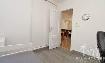 Resale - House - Villamartin