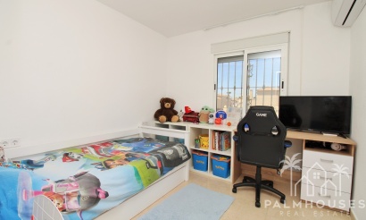 Resale - House - Villamartin