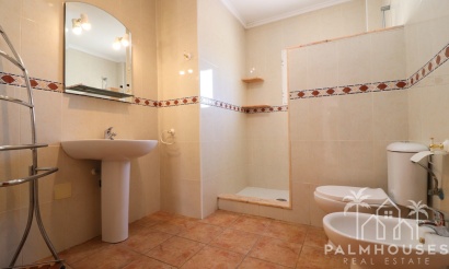 Revente - Villa - San Miguel de Salinas - Lake View Mansions