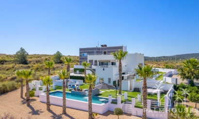 Herverkoop - Villa - Torremendo