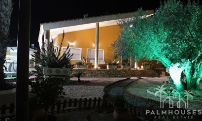 Herverkoop - Finca - Orihuela