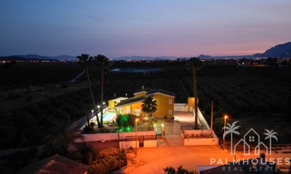 Herverkoop - Finca - Orihuela