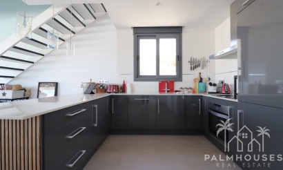 Resale - Villa - Benimar