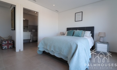 Resale - Villa - Benimar