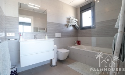 Resale - Villa - Benimar