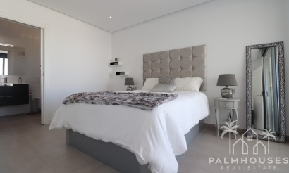 Resale - Villa - Benimar