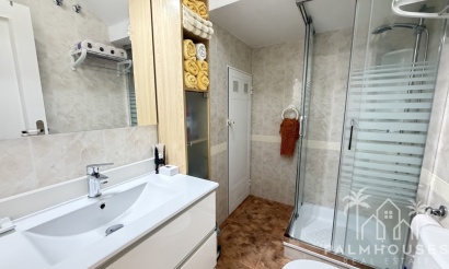Resale - House - La Zenia