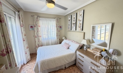 Resale - House - La Zenia