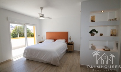 Revente - Villa - Orihuela Costa