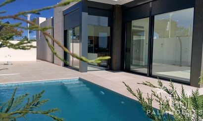 Nouvelle construction - Villa - Pilar de La Horadada - Roda Golf