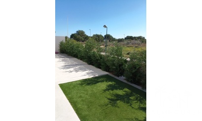 Nouvelle construction - Villa - Pilar de La Horadada - Roda Golf