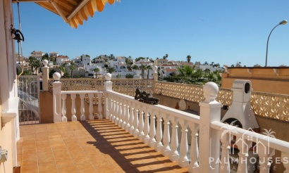 Resale - Villa - Orihuela Costa