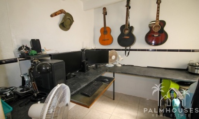 Resale - Villa - Orihuela Costa