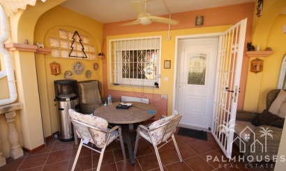 Resale - House - Orihuela Costa