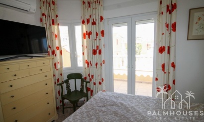 Resale - House - Orihuela Costa