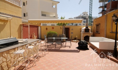 Resale - House - Orihuela Costa
