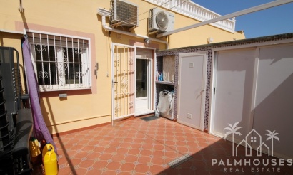 Resale - House - Orihuela Costa