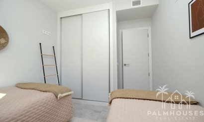 Revente - Apartment - Villamartin - Las Filipinas