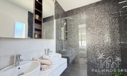 Resale - Villa - Mil Palmeras