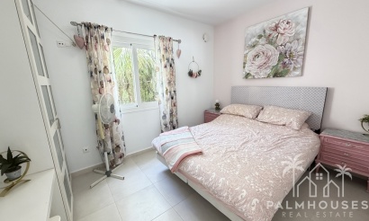 Resale - Villa - Mil Palmeras
