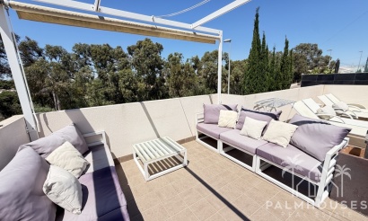 Resale - Villa - Mil Palmeras