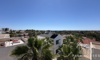 Resale - Villa - Mil Palmeras