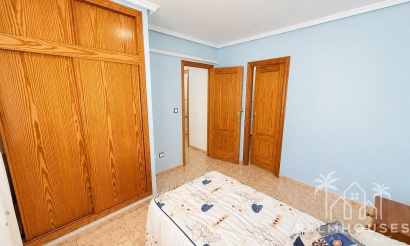 Revente - Apartment - Torrevieja - Estacion de autobuses