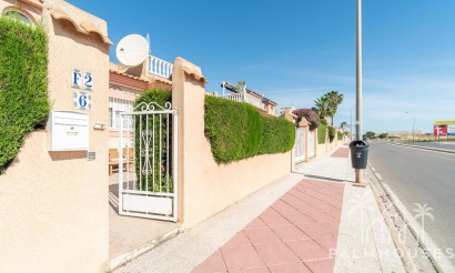 Venta - Villa - Orihuela Costa - Punta Prima
