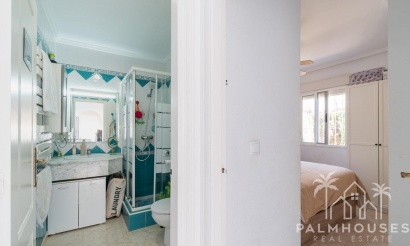Venta - Villa - Orihuela Costa - Punta Prima